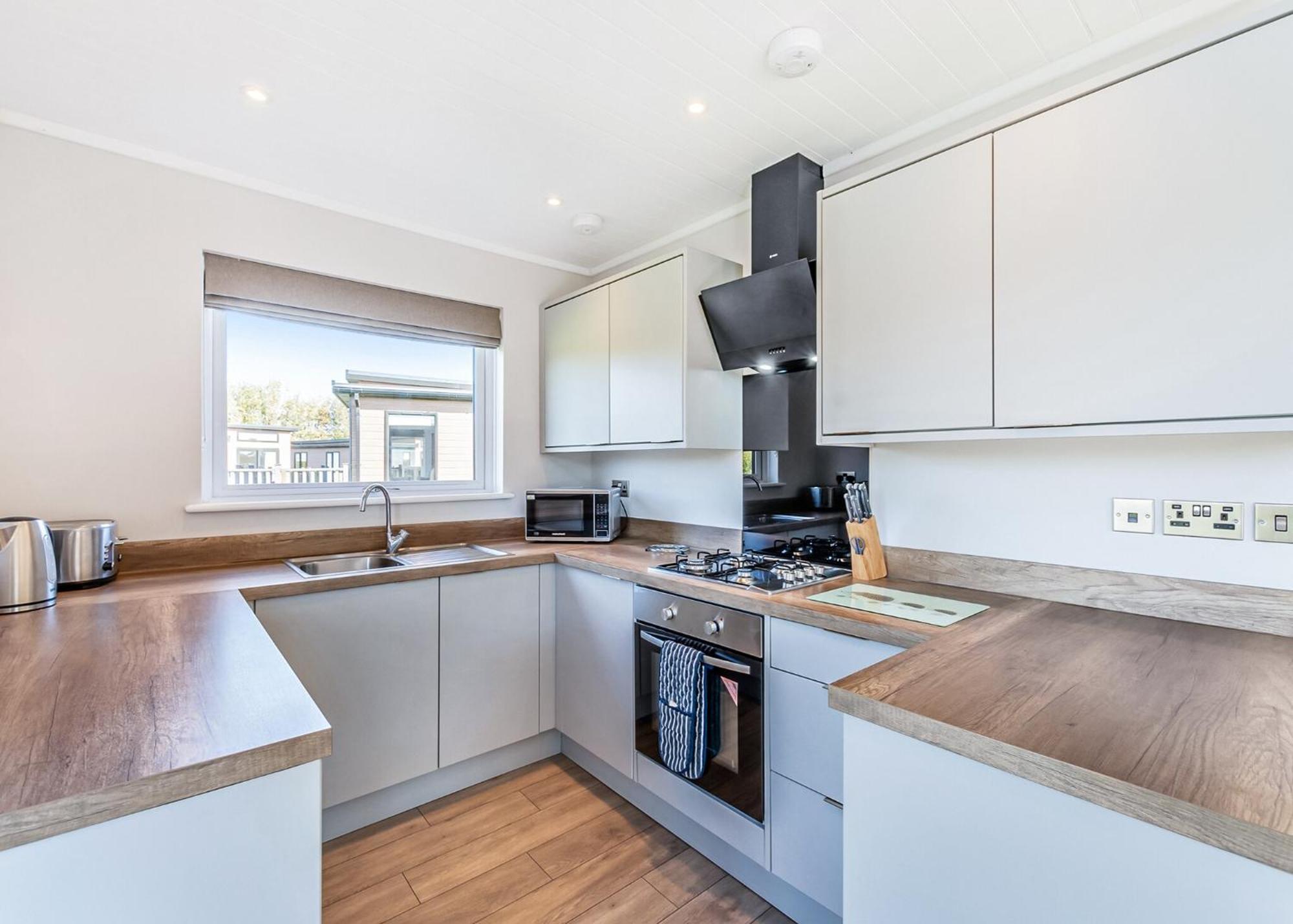 Waterside Hambleton Lakeside Lodges Poulton-le-Fylde Exteriör bild