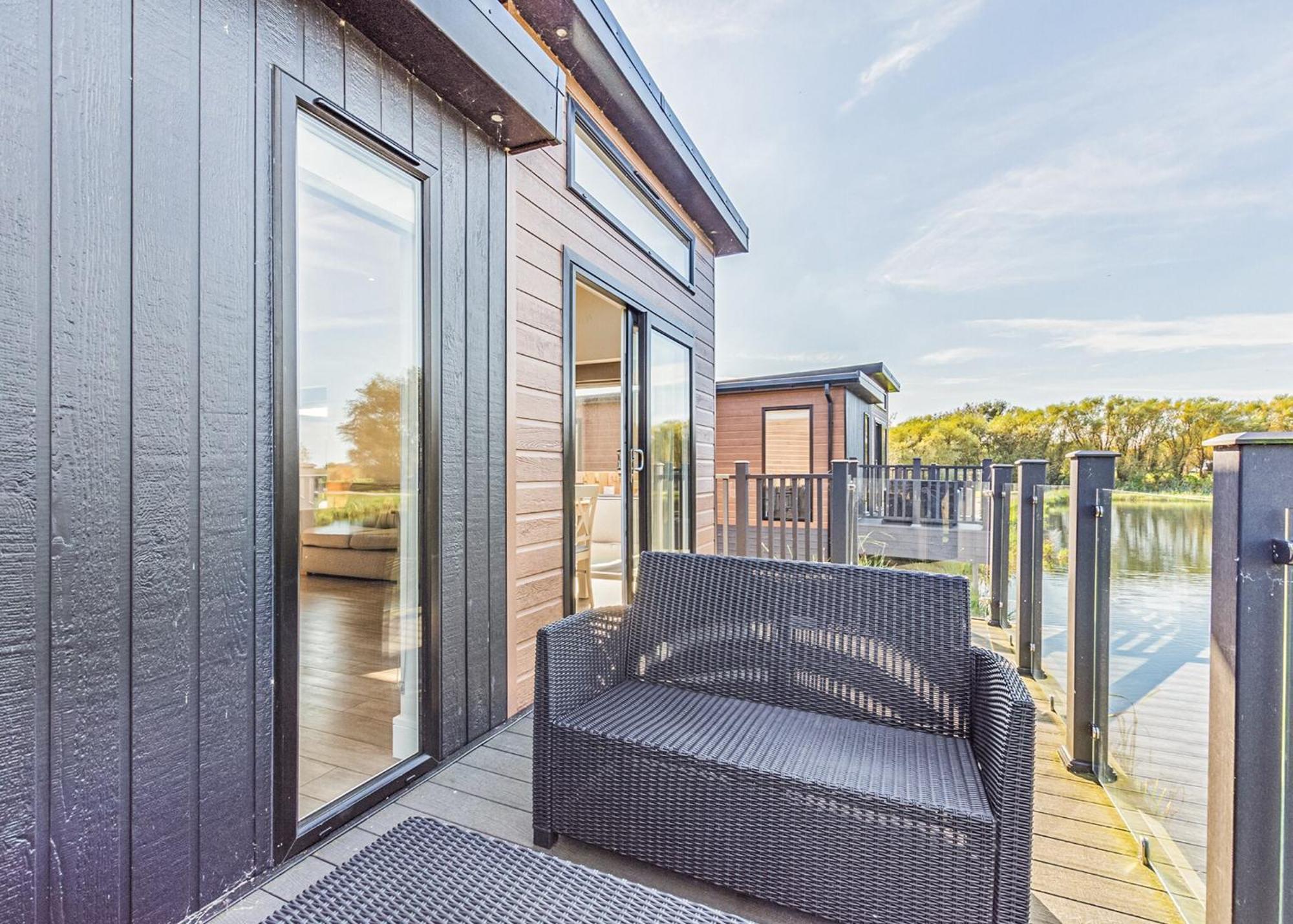 Waterside Hambleton Lakeside Lodges Poulton-le-Fylde Exteriör bild